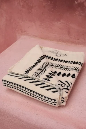 Devotion TWINS Bath Towel Large-Black/Offwhite^Women Towels